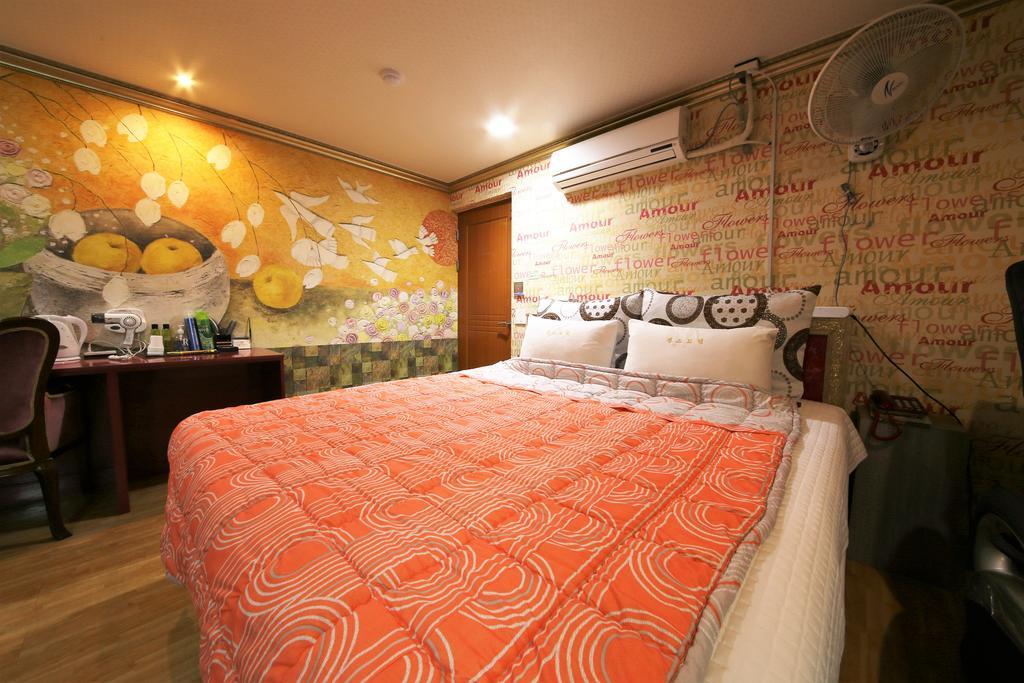 Sense Motel Sasang-Gu Exterior foto